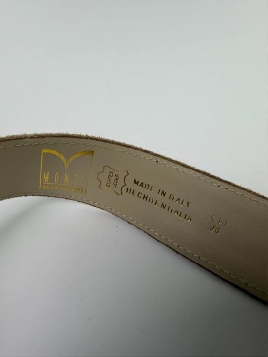 Vintage Mondi Suede Waist Belt Size Small Tan Beige Neutral 80s 90s main image 4